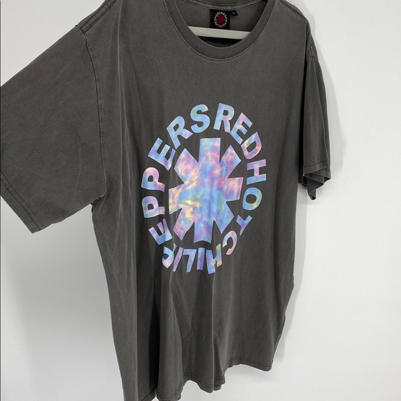 Red Hot Chili Peppers Tour Tee Shirt Men’s Size XL - Picture 5 of 10